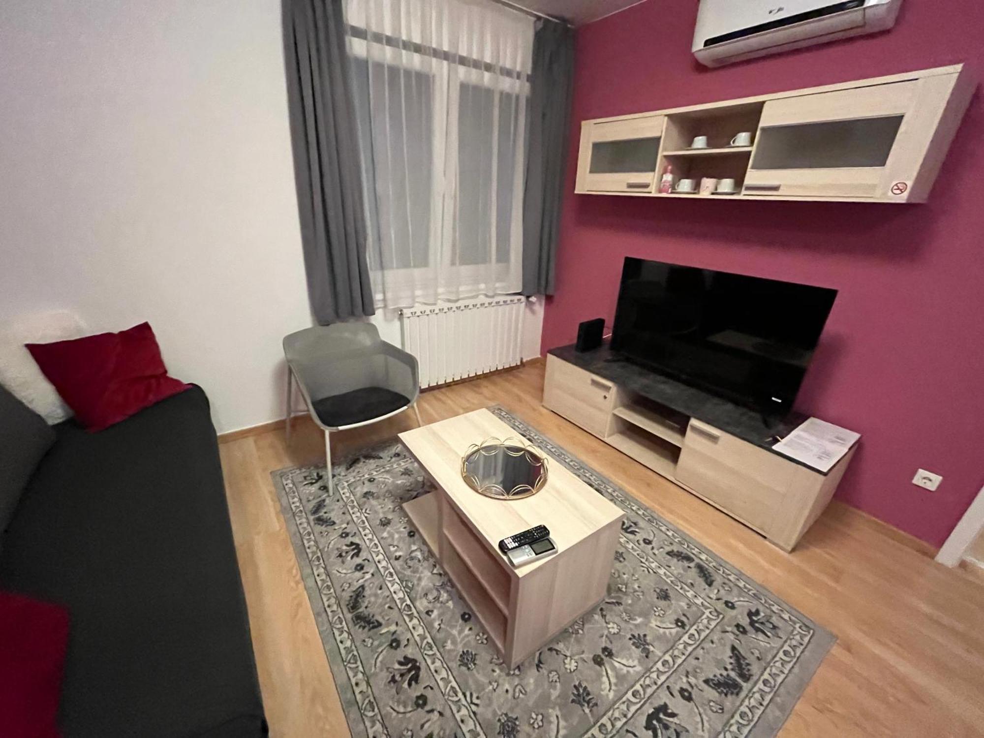 Corvin Pearl Deluxe Apartman Budapest Kültér fotó